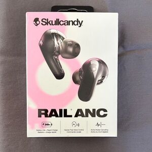 Skullcandy Wireless Earbuds - Black and Gray